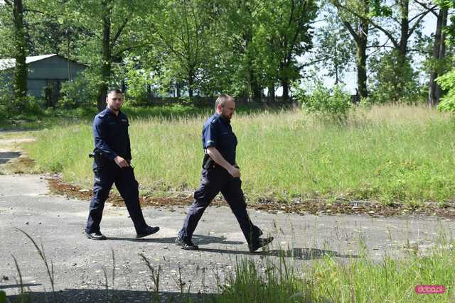 Śmierć pod metalową konstrukcją