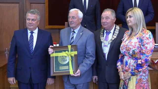 Zasłużeni dla Dzierżoniowa i absolutorium dla burmistrza 