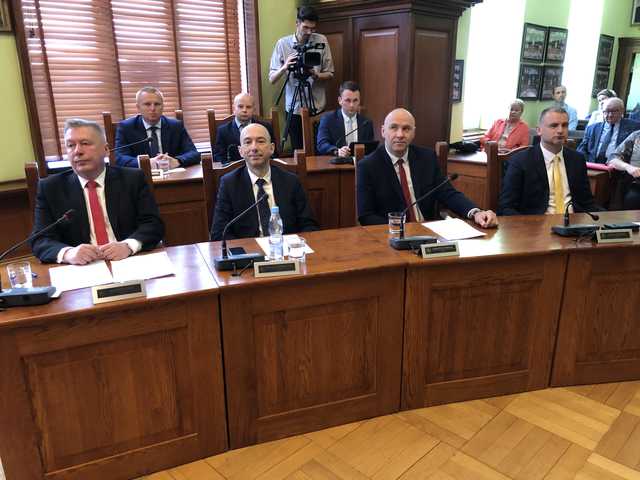 Zasłużeni dla Dzierżoniowa i absolutorium dla burmistrza 