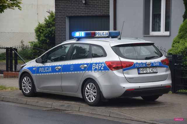 Zderzenie forda z oplem w Dzierżoniowie