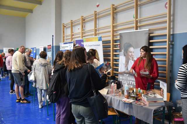 Targi Pracy i Edukacji w Zespole Szkół Cechu Rzemiosł Różnych w Bielawie