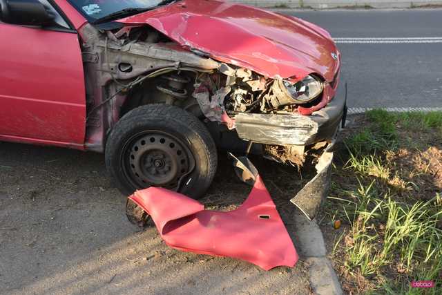 Pijany kierowca toyoty uderzył w przepust 