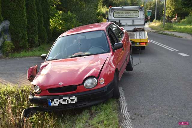 Pijany kierowca toyoty uderzył w przepust 