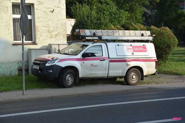 Bmw uderzyło w lampę