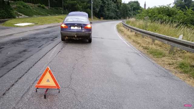 Zderzenie pojazdów w Piławie Dolnej