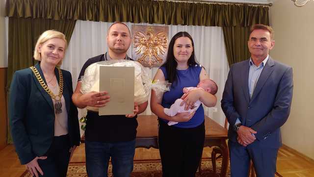 Wyprawki dla nowo narodzonych dzieci w gminie Łagiewniki