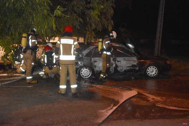 Pożar audi w Bielawie