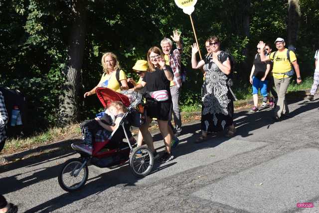XX Piesza Pielgrzymka Diecezji Świdnickiej na Jasną Górę w powiecie dzierżoniowskim