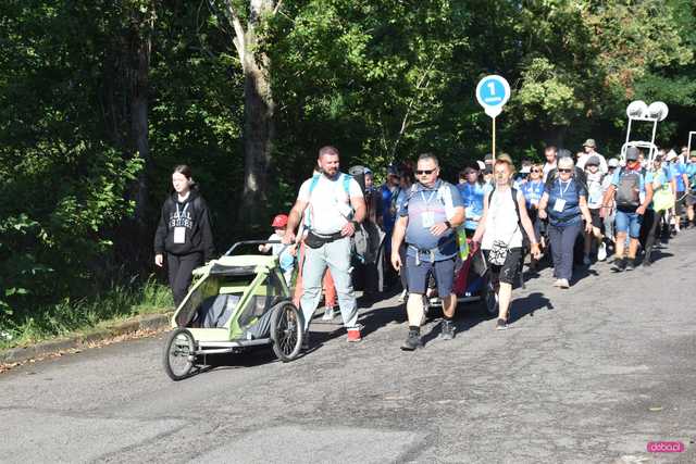 XX Piesza Pielgrzymka Diecezji Świdnickiej na Jasną Górę w powiecie dzierżoniowskim