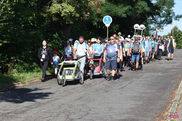 XX Piesza Pielgrzymka Diecezji Świdnickiej na Jasną Górę w powiecie dzierżoniowskim