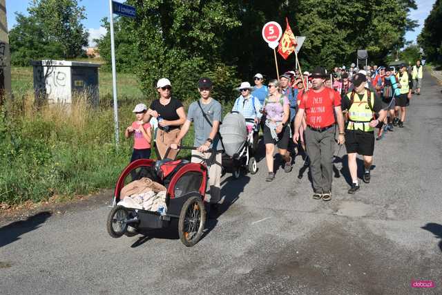 XX Piesza Pielgrzymka Diecezji Świdnickiej na Jasną Górę w powiecie dzierżoniowskim