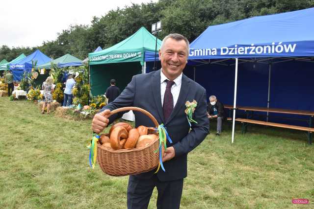 Dożynki Gminy Dzierżoniów w Piławie Dolnej