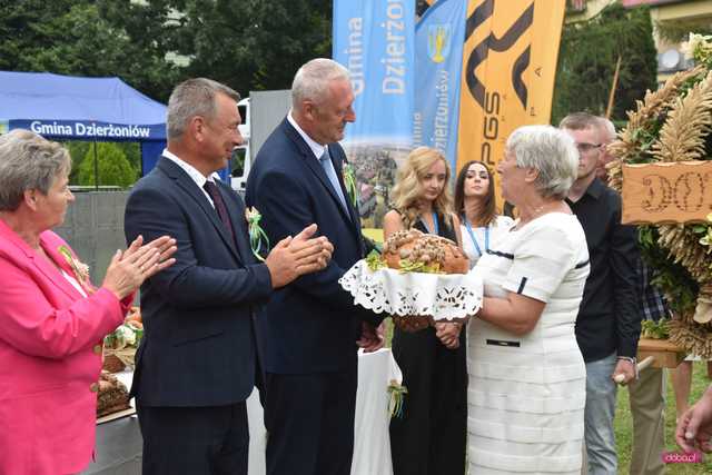 Dożynki Gminy Dzierżoniów w Piławie Dolnej