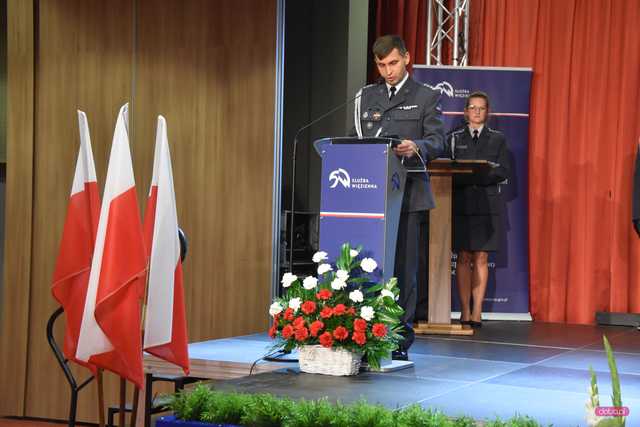 Areszt Śledczy w Dzierżoniowie otrzymał sztandar