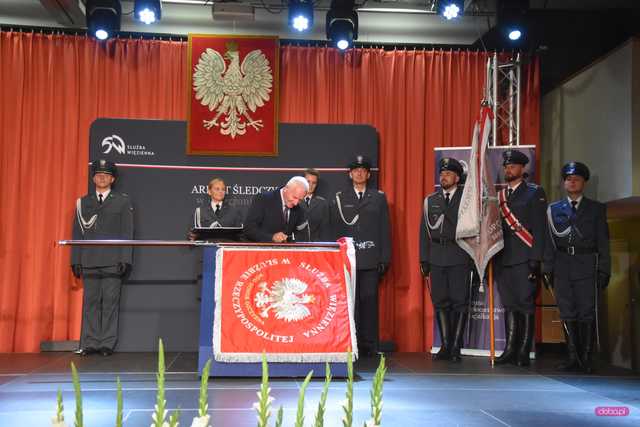 Areszt Śledczy w Dzierżoniowie otrzymał sztandar