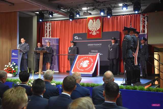 Areszt Śledczy w Dzierżoniowie otrzymał sztandar