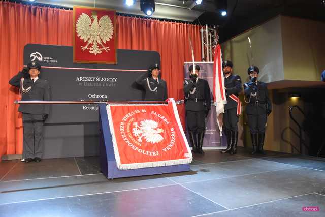Areszt Śledczy w Dzierżoniowie otrzymał sztandar