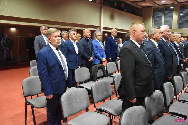 Areszt Śledczy w Dzierżoniowie otrzymał sztandar