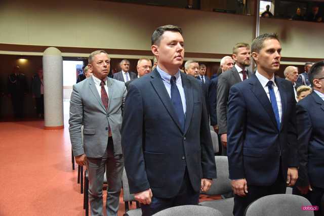 Areszt Śledczy w Dzierżoniowie otrzymał sztandar