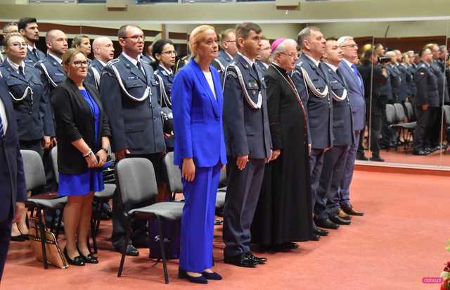 Areszt Śledczy w Dzierżoniowie otrzymał sztandar