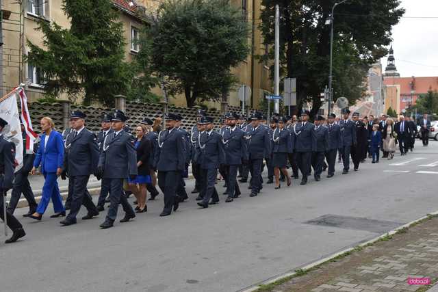 Areszt Śledczy w Dzierżoniowie otrzymał sztandar