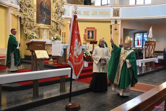 Areszt Śledczy w Dzierżoniowie otrzymał sztandar