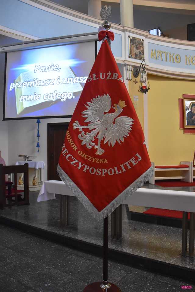 Areszt Śledczy w Dzierżoniowie otrzymał sztandar