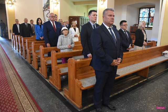 Areszt Śledczy w Dzierżoniowie otrzymał sztandar