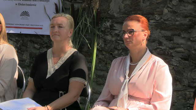 Narodowe Czytanie na Wale Szwedzkim w Dzierżoniowie
