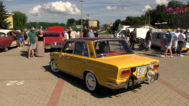 Turystyczny Rajd Pojazdów Zabytkowych w Dzierżoniowie