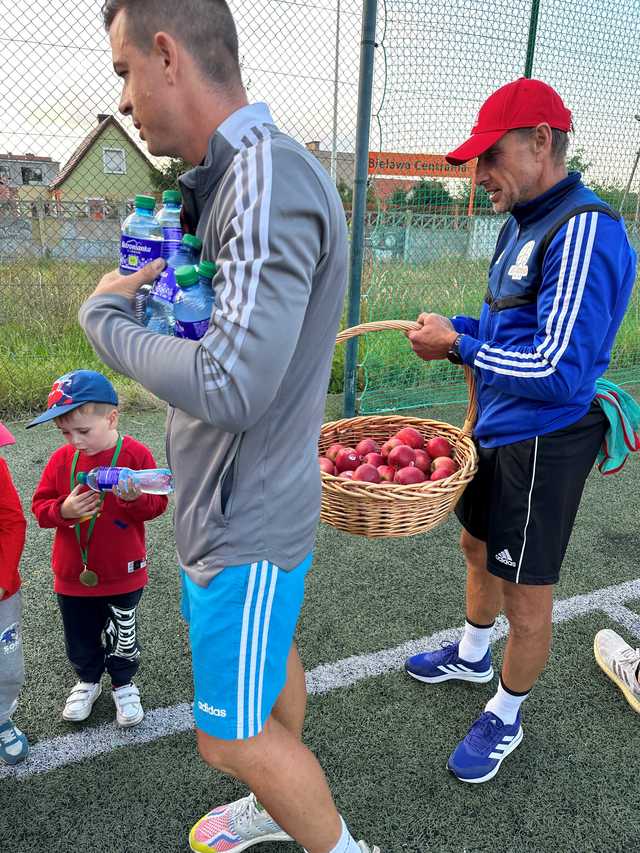 Wygrali zdrowie z UKS Siódemką Bielawa