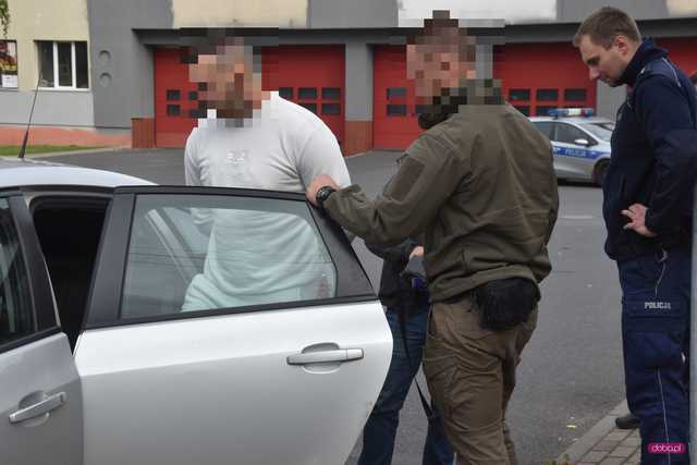 Pościg za kierowcą ulicami Dzierżoniowa