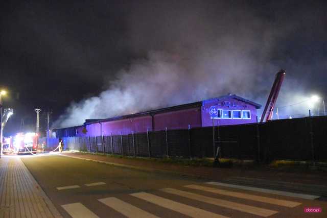 Pożar zakładu w Dzierżoniowie