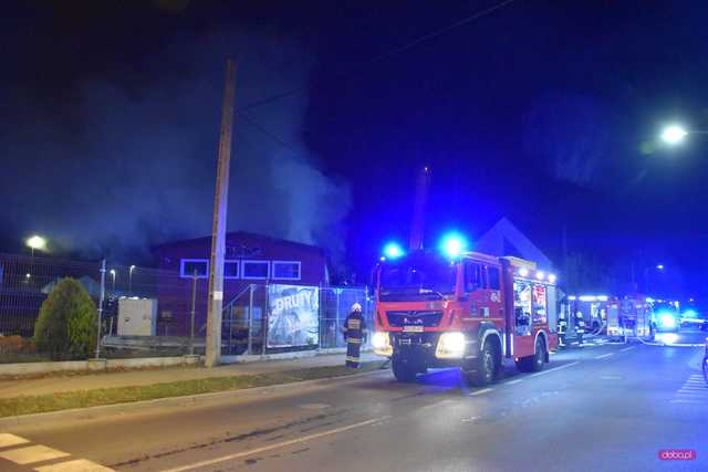 Pożar zakładu w Dzierżoniowie