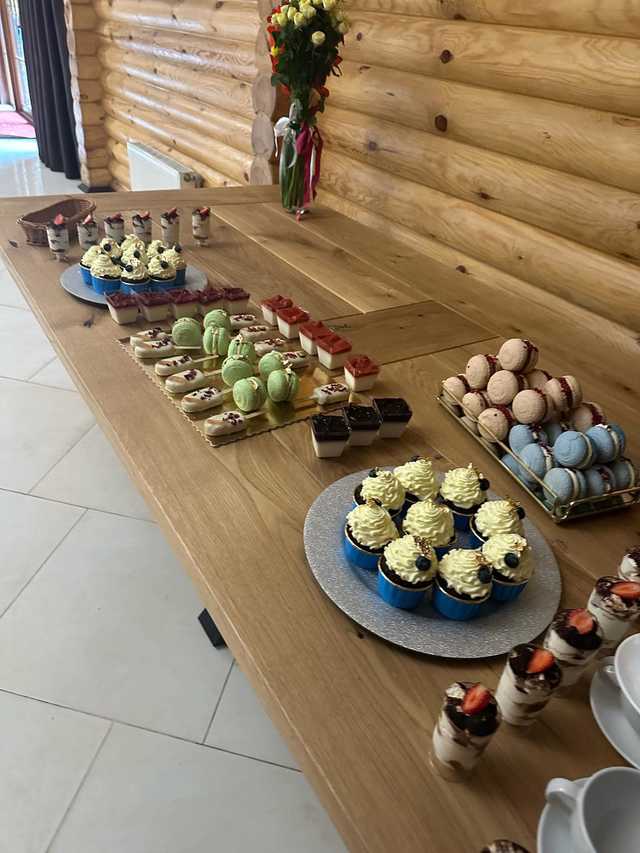 Nie masz czasu gotować? A może masz chęć na coś słodkiego? Odwiedż Fabrykę Smaku!