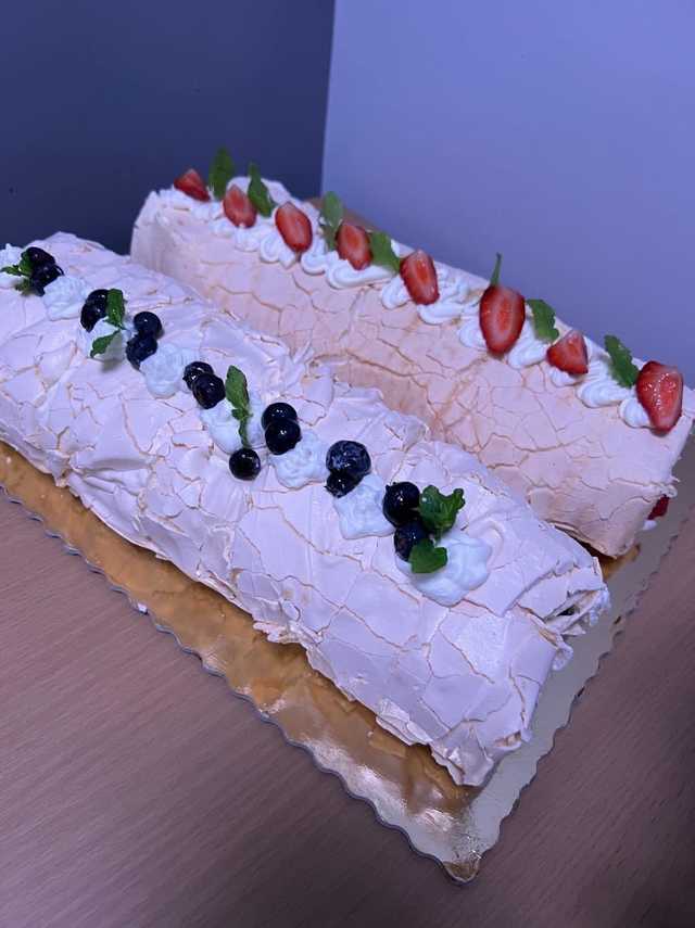 Nie masz czasu gotować? A może masz chęć na coś słodkiego? Odwiedż Fabrykę Smaku!