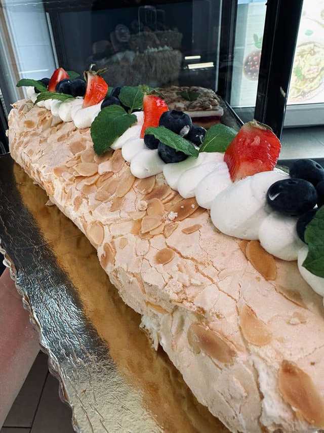 Nie masz czasu gotować? A może masz chęć na coś słodkiego? Odwiedż Fabrykę Smaku!