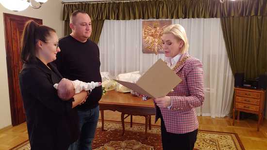 Wyprawki dla nowo narodzonych dzieci w gminie Łagiewniki