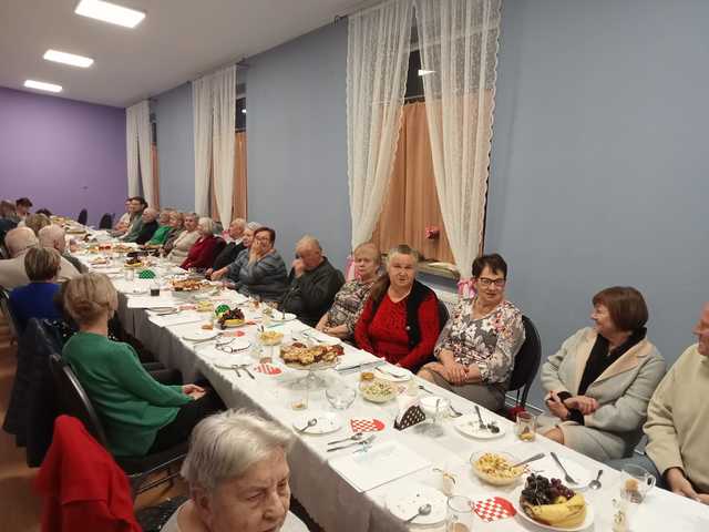 Dzień Seniora w Roztoczniku i Ostroszowicach 