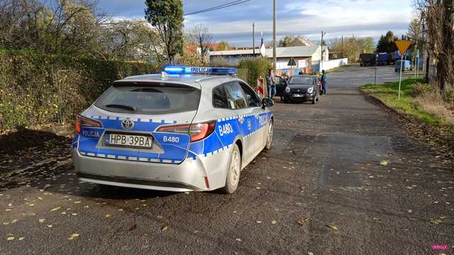 Zderzenie trzech samochodów na ósemce w Łagiewnikach