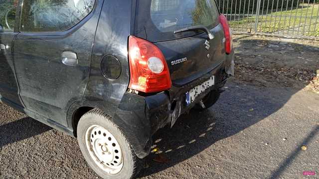 Zderzenie trzech samochodów na ósemce w Łagiewnikach
