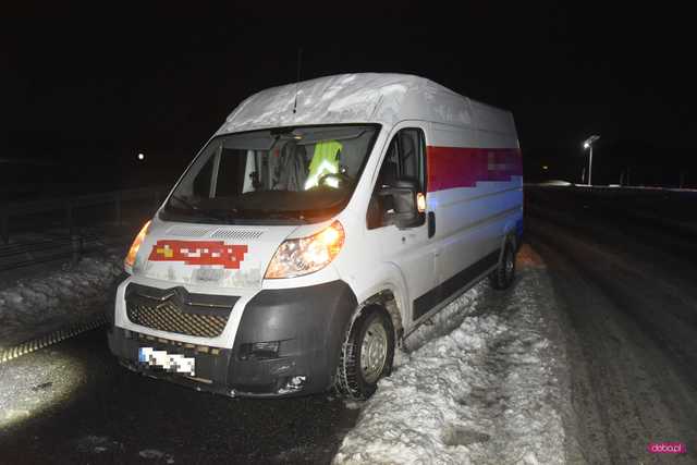 Zderzenie citroena i audi na obwodnicy Uciechowa