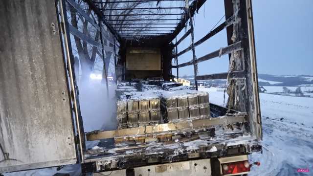 Pożar ciężarówki w Niemczy