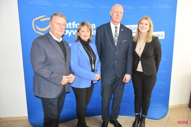 Uroczyście otwarto Biuro Poselskie Marka Chmielewskiego