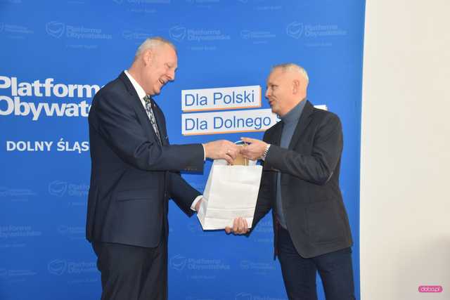 Uroczyście otwarto Biuro Poselskie Marka Chmielewskiego