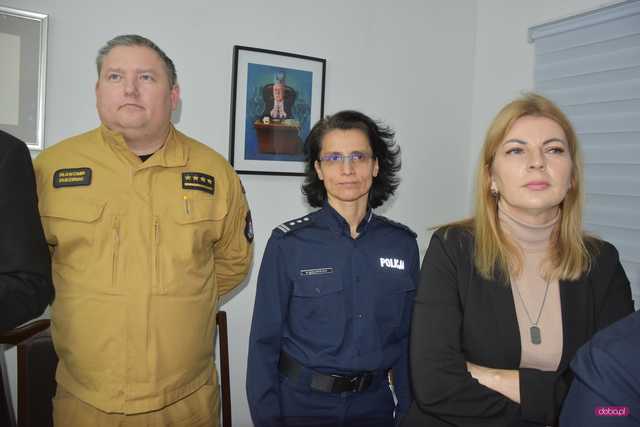 Uroczyście otwarto Biuro Poselskie Marka Chmielewskiego