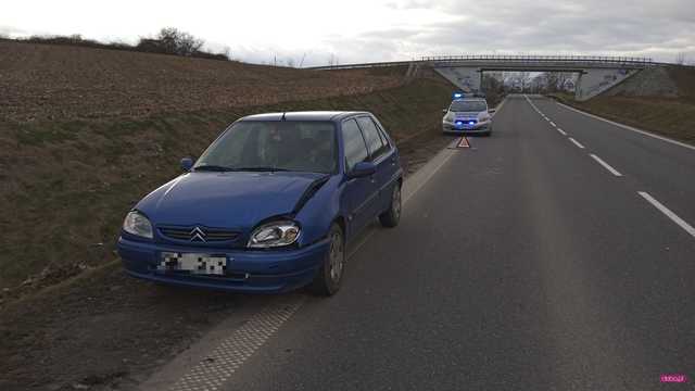 Zderzenie citroena i audi 