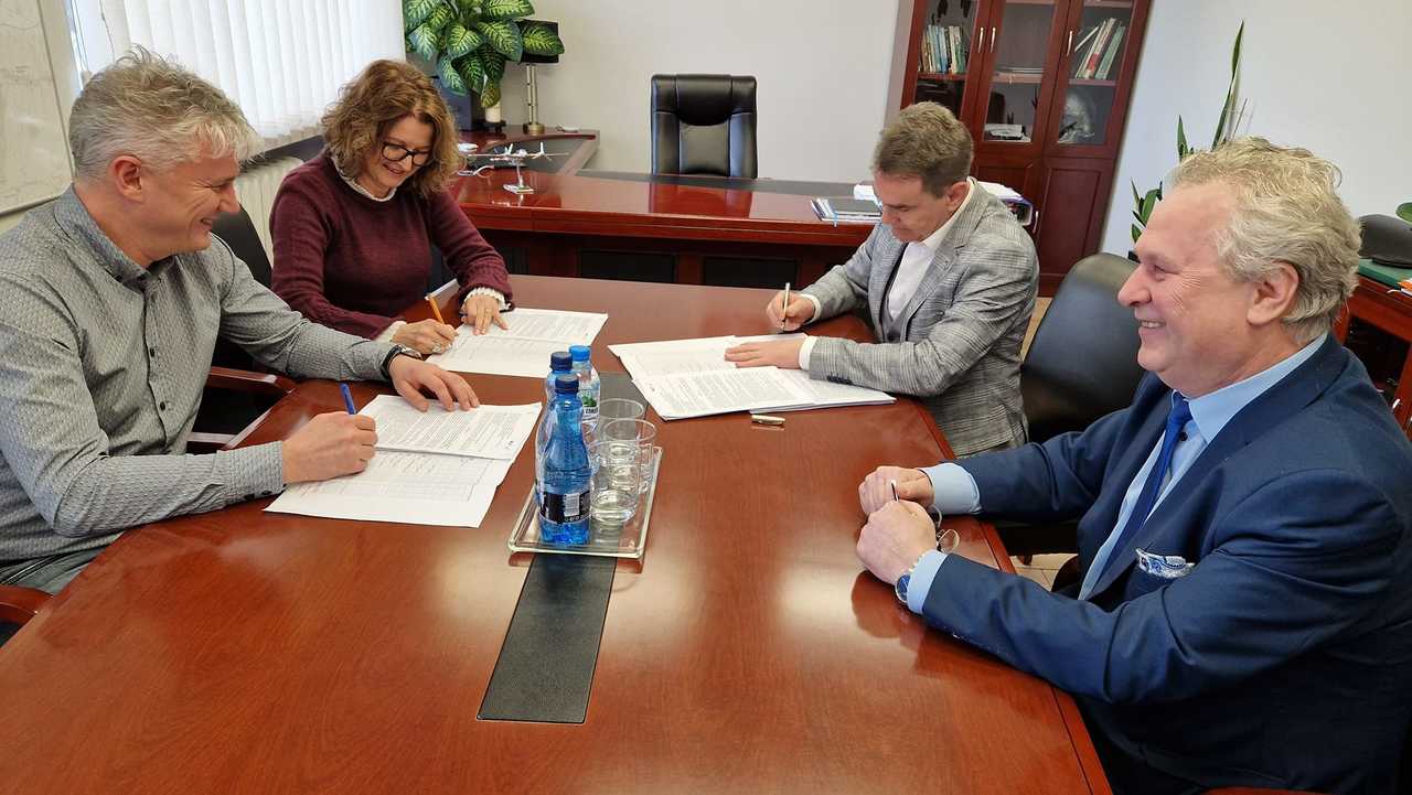 Podpisano umowę na przebudowę oczyszczalni ścieków w Łagiewnikach