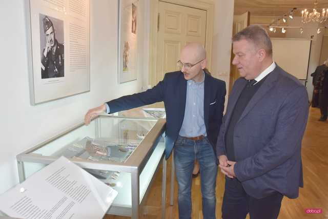Wystawa „Falerystyka – historia zapisana w odznaczeniach ze zbiorów Marka Zatorskiego”