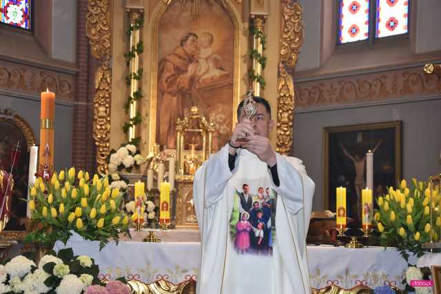 Relikwie rodziny Ulmów w parafii św. Antoniego w Pieszycach